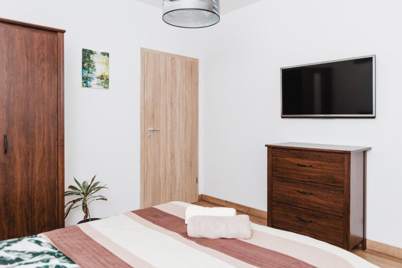 City View Apartment With Free Parking Cluj-Napoca Exterior photo